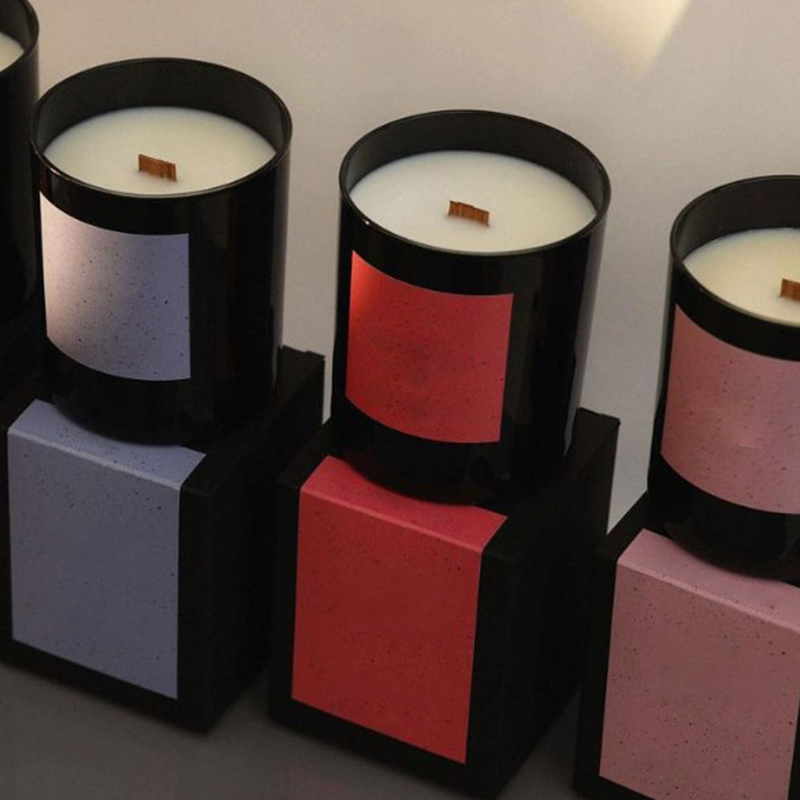 220g tjockbottnad kopp Miljövänlig rökfri träkärna High-end presentförpackning Växt eterisk olja Sojavax doftljus